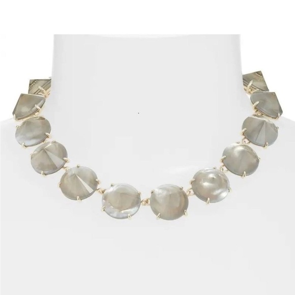 Kendra Scott NWT Jolie Gray Illusion 14K Gold-Plated Statement Necklace +Pouch - Picture 8 of 16